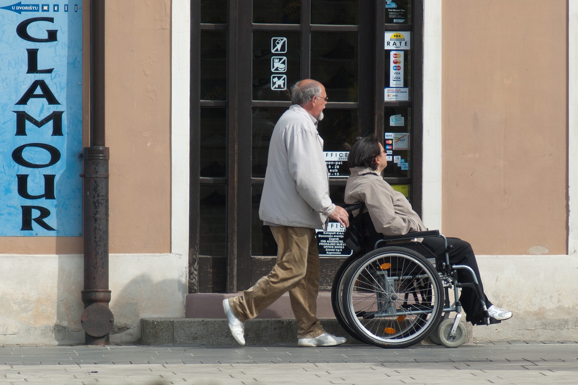 Benefici Legge 104/92 per assistenza di soggetto portatore di handicap grave “Personale Scolastico”